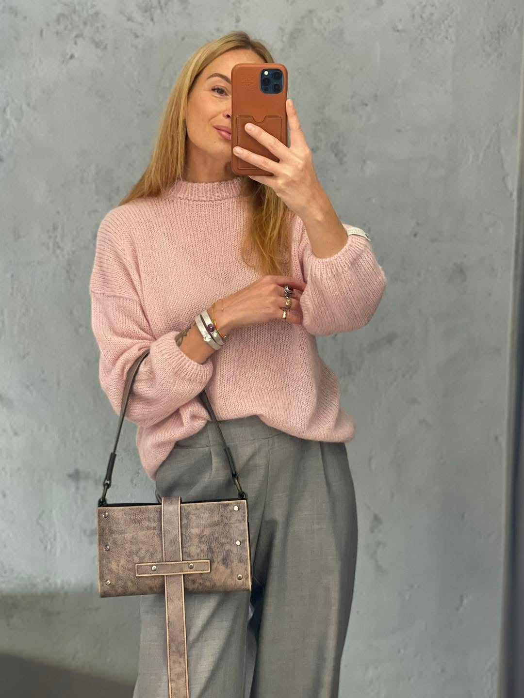 SWAN moheros megztinis (soft pink)