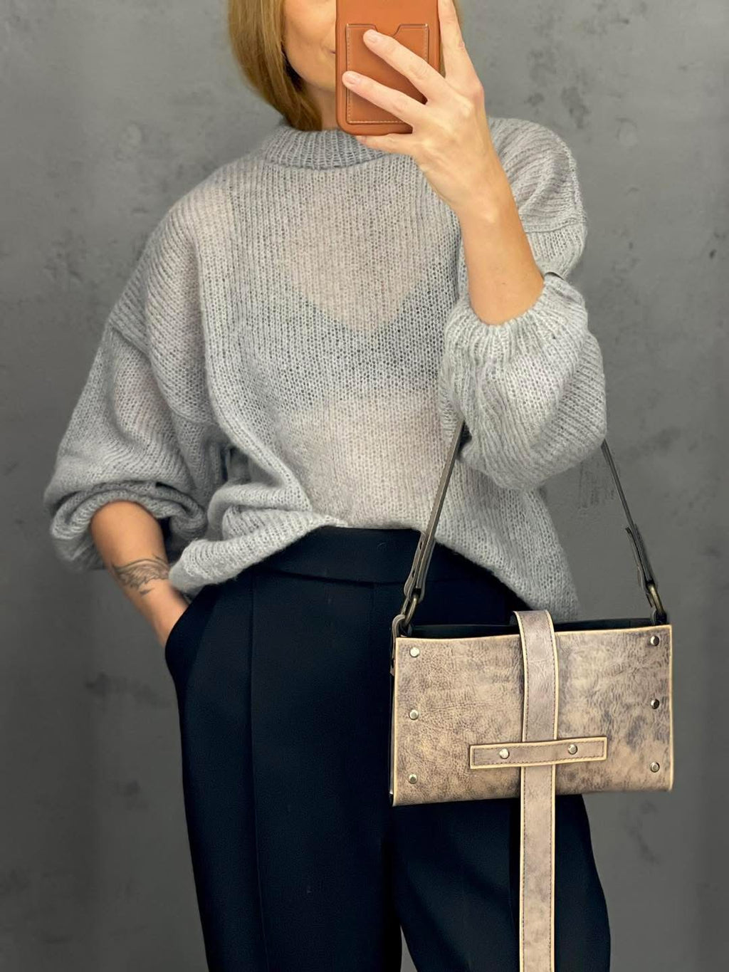 SWAN moheros megztinis (pearl grey)