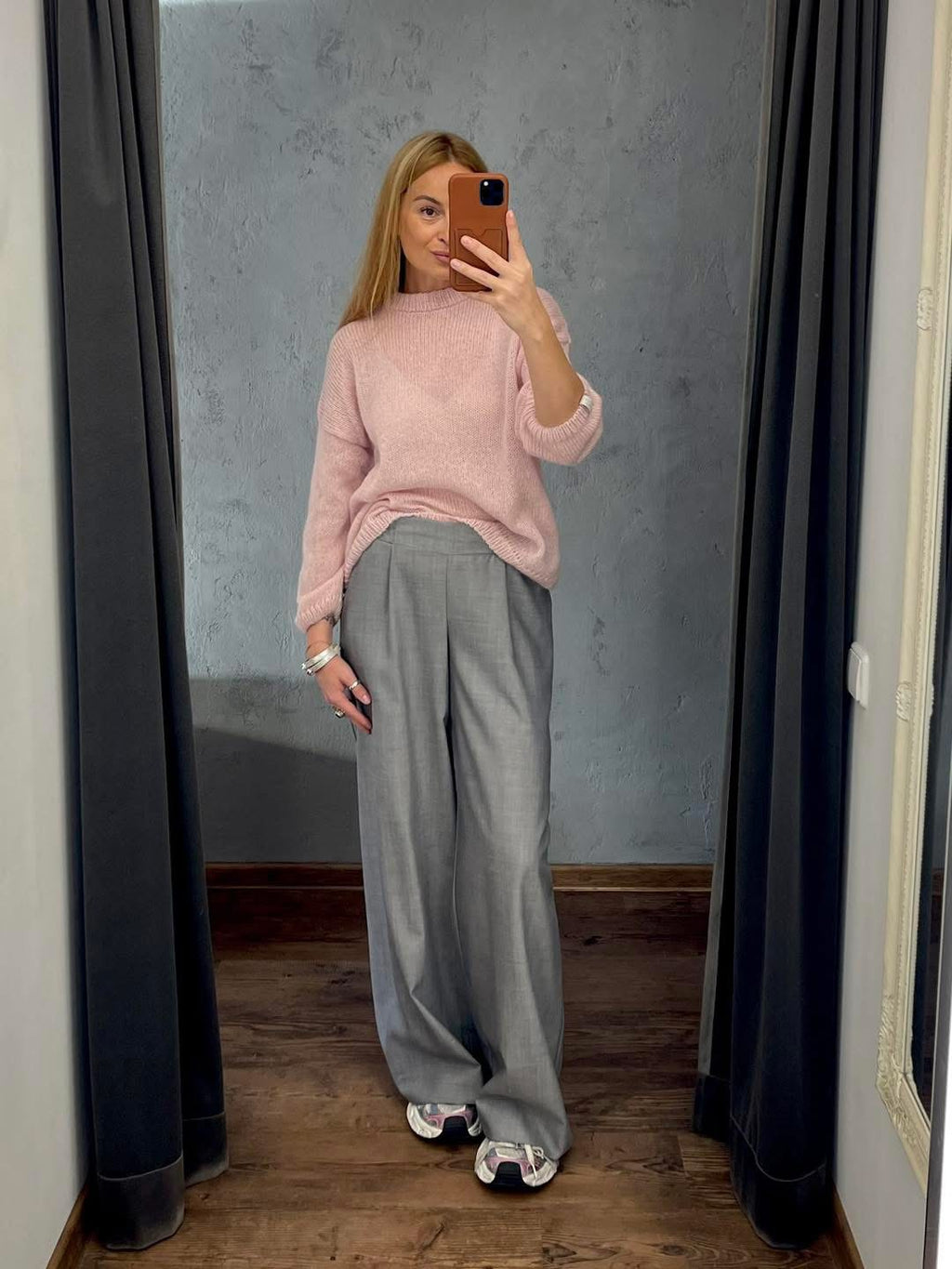 SWAN moheros megztinis (soft pink)