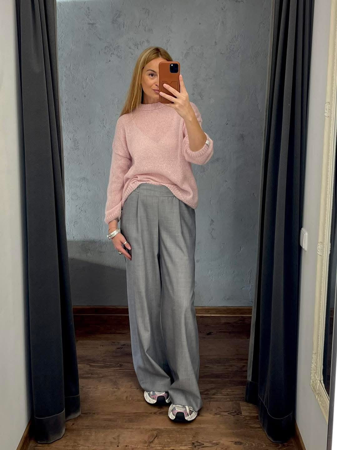 SWAN moheros megztinis (soft pink)